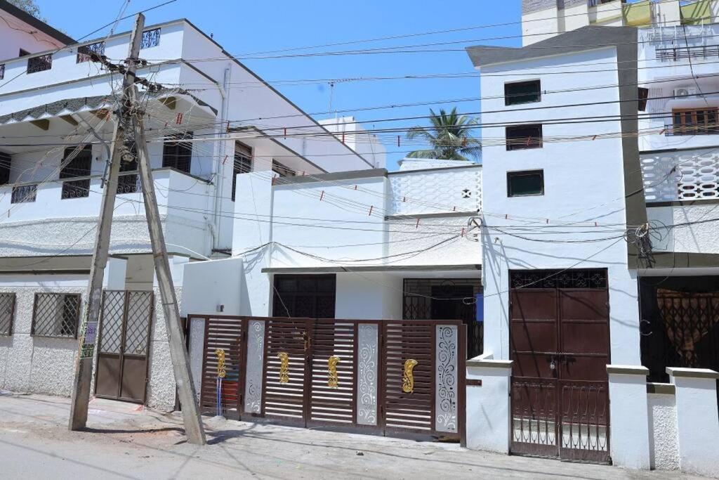 Heritage Home With 2 Bed/2 Bath With Kitchen In A Residential Neighborhood. Madurai Bagian luar foto
