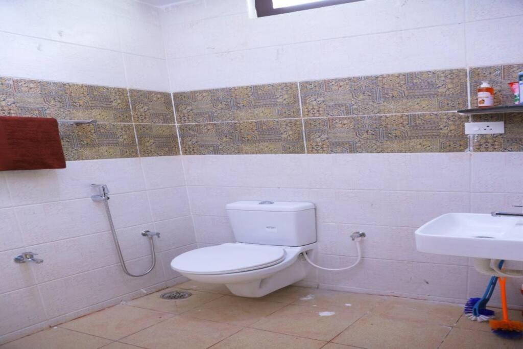 Heritage Home With 2 Bed/2 Bath With Kitchen In A Residential Neighborhood. Madurai Bagian luar foto